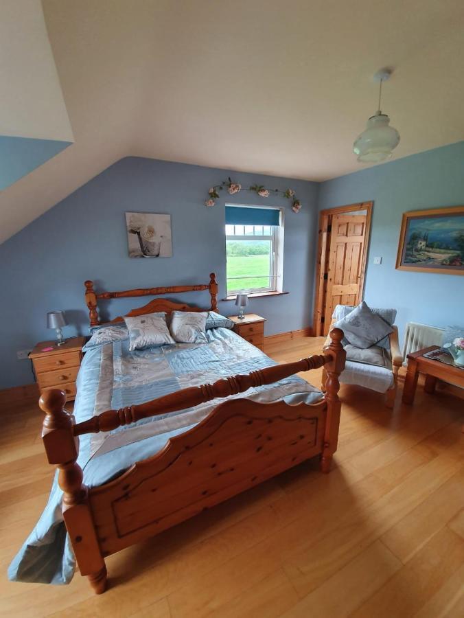 Wild Atlantic Stays Castlemaine Exterior foto